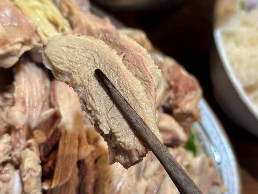 新營阿添鵝肉30年老店外帶超人氣,阿添鵝肉超佛心。