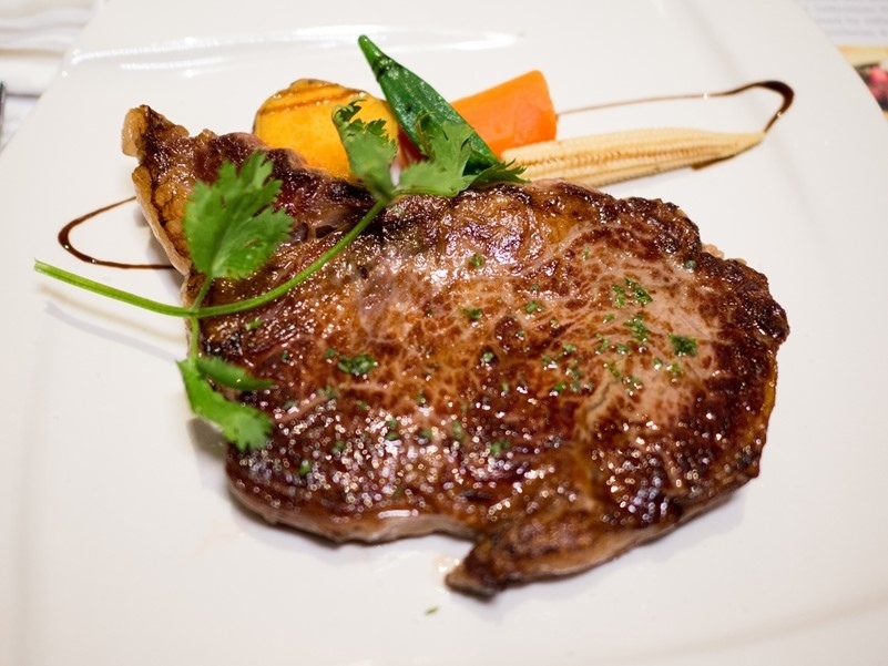 【台北中山】御書園食尚牛排，超有品質的中山老字號排餐！中山牛排推薦！