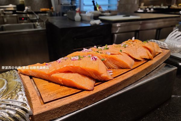 【台南/東區】台糖長榮酒店(吃遍天下餐廳/自助早餐) 【台南/東區】台糖長榮酒店(吃遍天下餐廳/自助早餐)