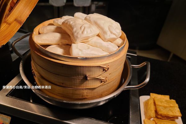 【台南/東區】台糖長榮酒店(吃遍天下餐廳/自助早餐) 【台南/東區】台糖長榮酒店(吃遍天下餐廳/自助早餐)