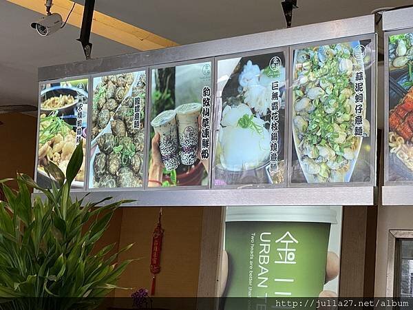 20220121_033106548_iOS