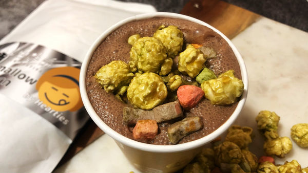 【宅配】Hearties與台北電影節推出”限量款“全新商品,把大家最夢寐以求爆米花與石頭棉花糖蹦在一起。