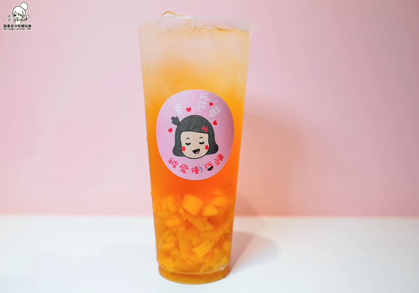 被愛衝昏頭 焦糖布蕾 紅心芭樂 高雄飲品 手搖飲料 創新 網美