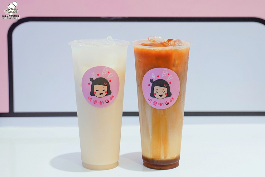 被愛衝昏頭 焦糖布蕾 紅心芭樂 高雄飲品 手搖飲料 創新 網美