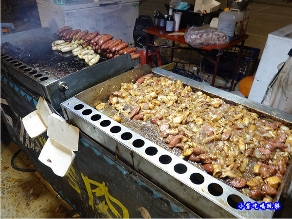 戶外區。石板烤肉-童話市集 (1).jpg