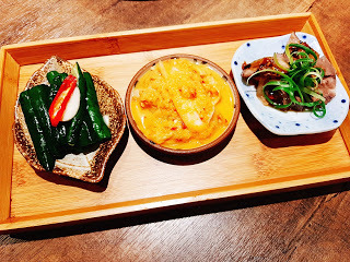 【板橋美食】─二鬼麵舖🍜府中店麻辣黑牛嫩肩、青麻香草豬五花、泰式奶茶