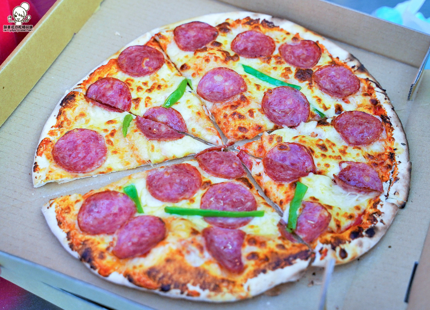 墾丁美食 親子 披薩 手工 窯烤 超人氣 排隊 恆春 旅遊 必吃
