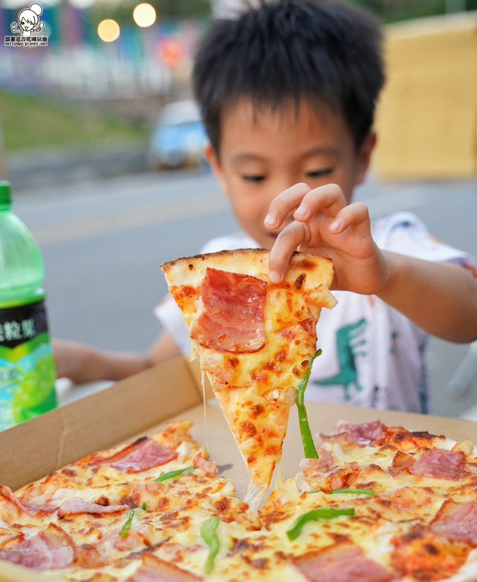 墾丁美食 親子 披薩 手工 窯烤 超人氣 排隊 恆春 旅遊 必吃