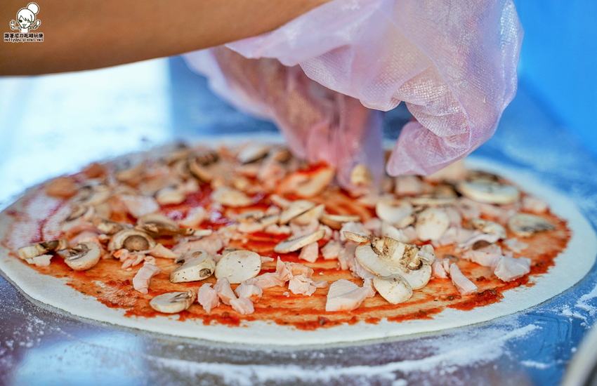 墾丁美食 親子 披薩 手工 窯烤 超人氣 排隊 恆春 旅遊 必吃