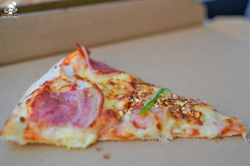 墾丁美食 親子 披薩 手工 窯烤 超人氣 排隊 恆春 旅遊 必吃