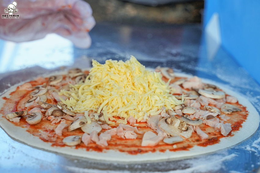 墾丁美食 親子 披薩 手工 窯烤 超人氣 排隊 恆春 旅遊 必吃