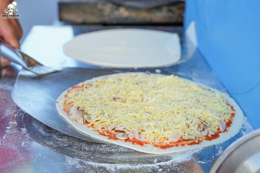 墾丁美食 親子 披薩 手工 窯烤 超人氣 排隊 恆春 旅遊 必吃