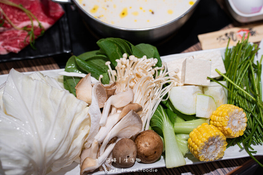 嘉義西區火鍋推薦_火鍋世家嘉義尊爵店,280元起火鍋放題,蔬