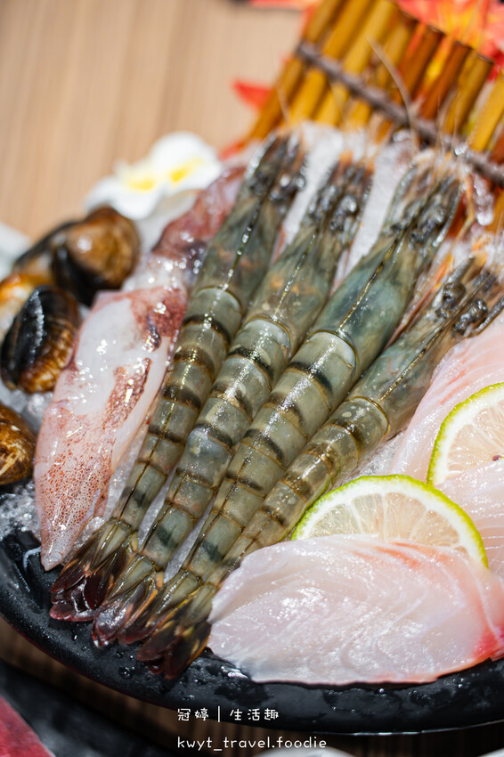 嘉義西區火鍋推薦_火鍋世家嘉義尊爵店,280元起火鍋放題,蔬