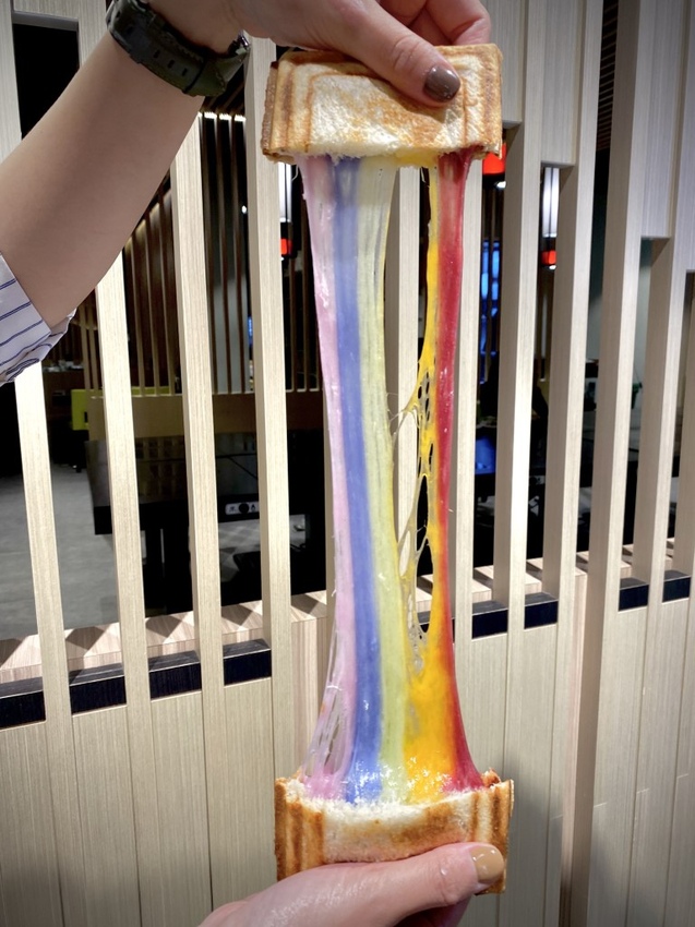 IMG_E1885 (Medium).JPG