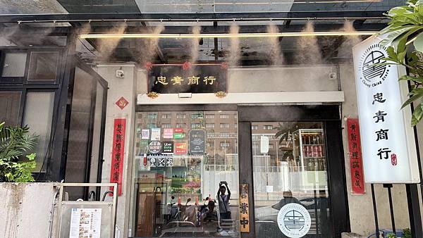 IMG_4275 (1).jpg IMG_4275 (1).jpg