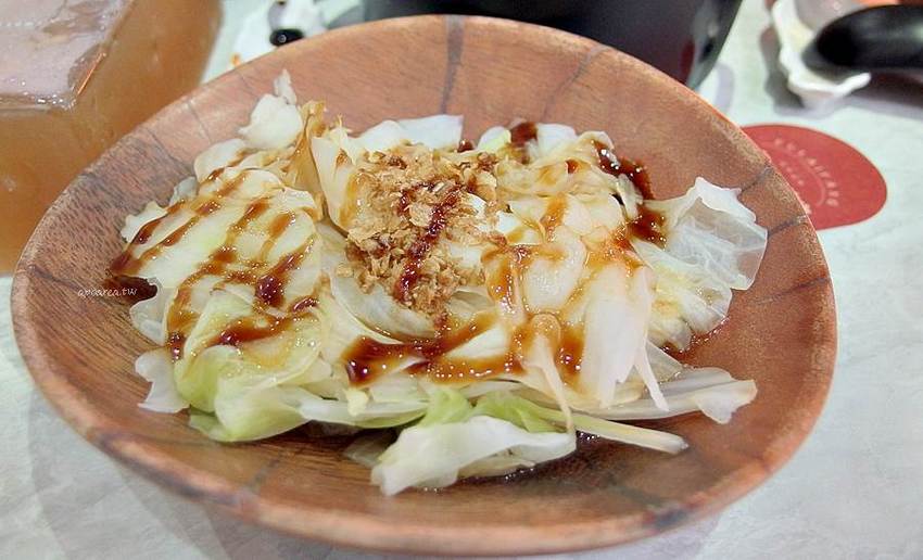 福來芳川辣銷魂飯館。傳統麵食結合港式湯飲及川味麻辣，科博館附近懷舊小餐館 - 蘋果話日常