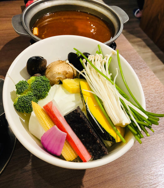 [ 竹科美食 ] 青川麻辣燙/個人鍋/雙人餐/麻辣鍋/蒙古白鍋/青川酸白菜鍋/韓式泡菜鍋/原味蔬菜鍋