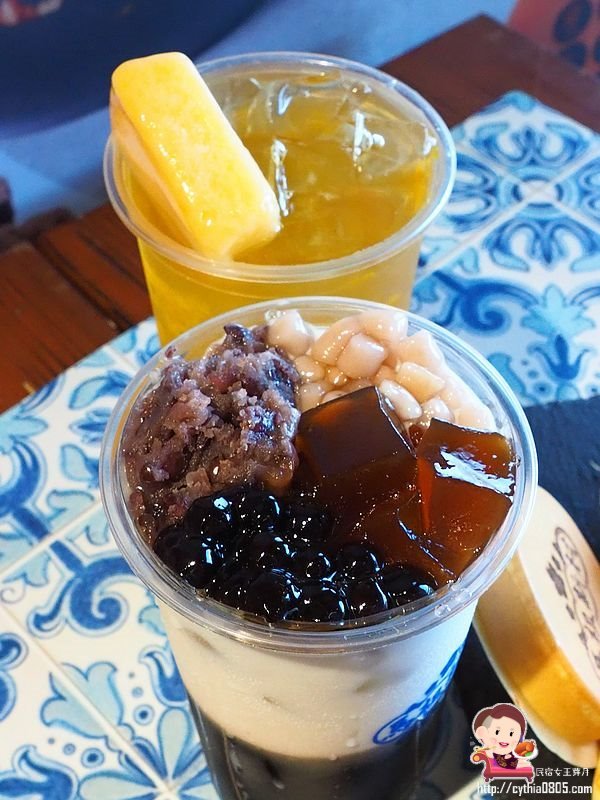 桃園中壢美食-馬祖新村新光影城店-車輪餅裡面有干貝，還有鮑魚跟章魚人，超狂的組合，只有在影城裡才吃的到  （邀約） @民宿女王芽月-美食.旅遊.全台趴趴走
