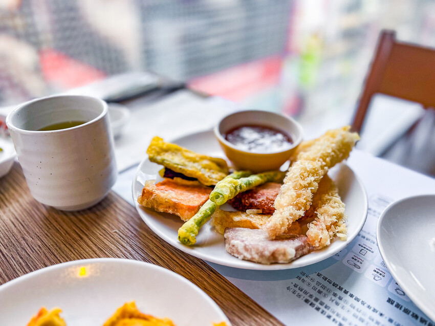 台北車站美食吃到飽首選，欣葉日本料理免千元吃到飽推薦。