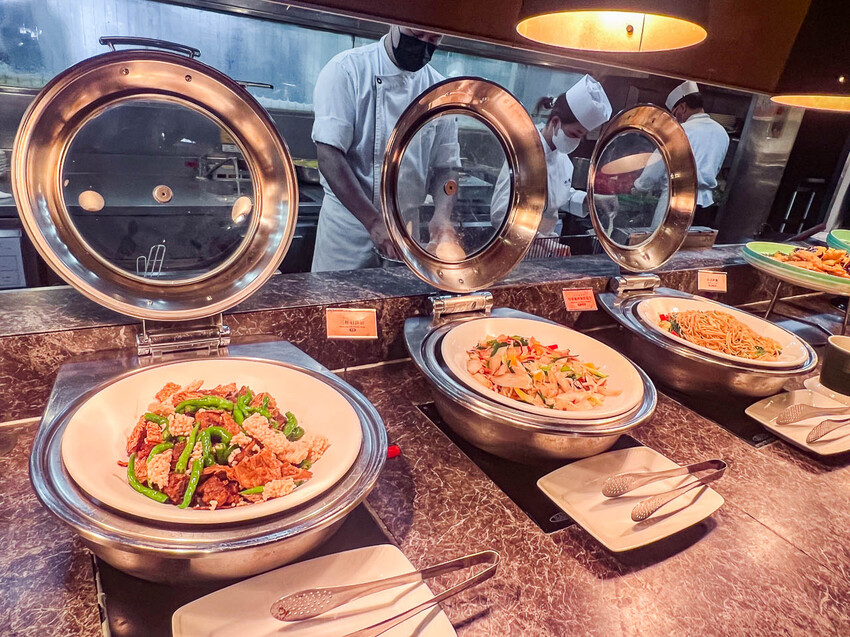 台北車站美食吃到飽首選，欣葉日本料理免千元吃到飽推薦。