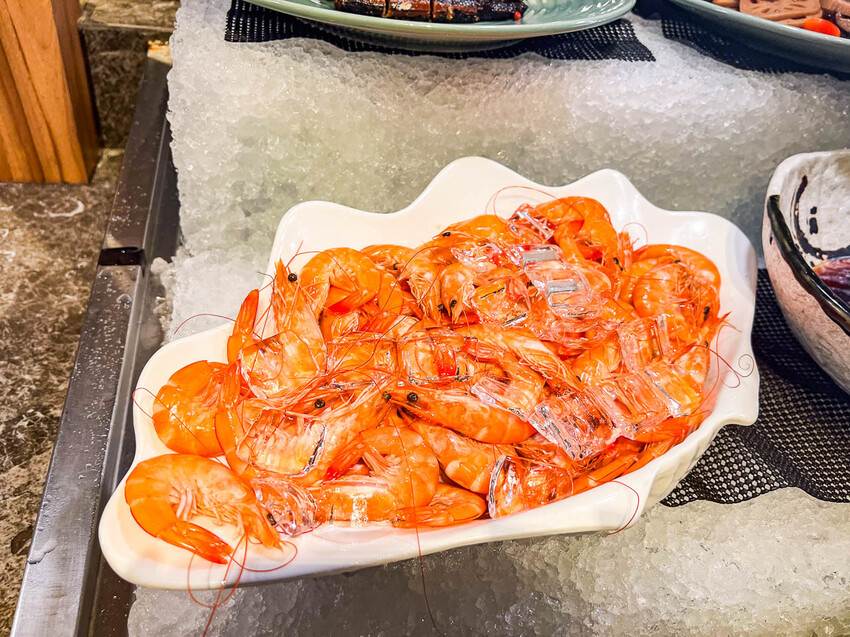 台北車站美食吃到飽首選，欣葉日本料理免千元吃到飽推薦。