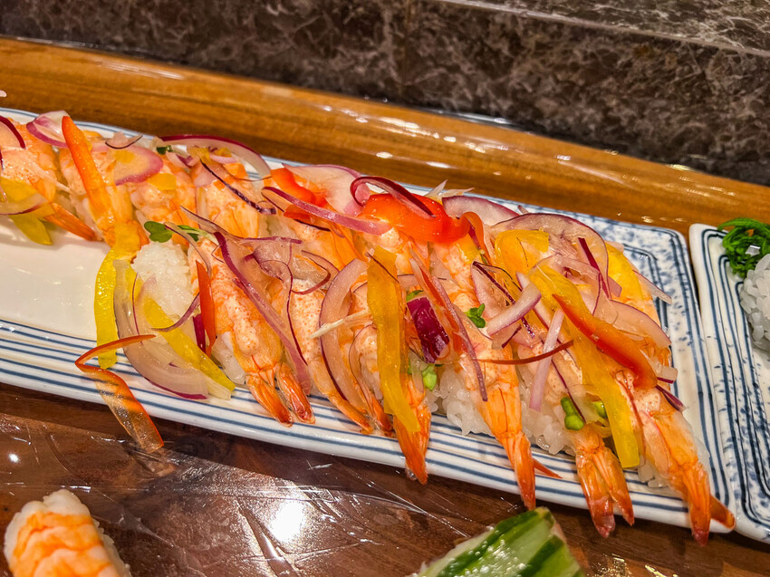 台北車站美食吃到飽首選，欣葉日本料理免千元吃到飽推薦。