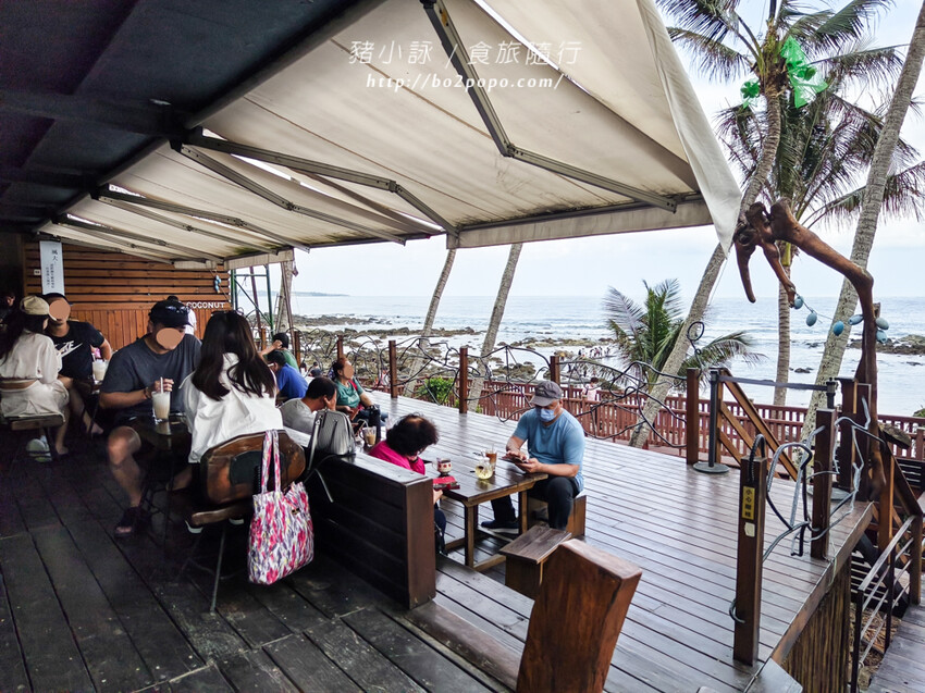 台東可可娜咖啡,網美級拍照庭園!豐富餐點選擇,台11線旅遊必停打卡點。