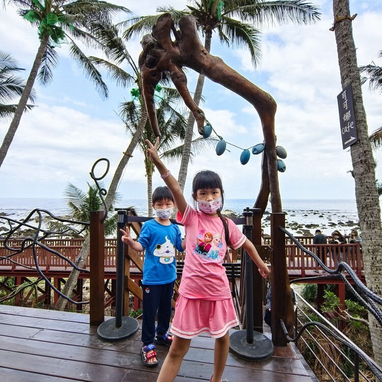 台東可可娜咖啡,網美級拍照庭園!豐富餐點選擇,台11線旅遊必停打卡點。