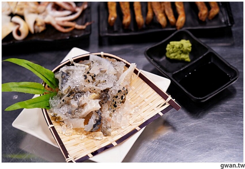 台中這間燒烤店超狂,開店吃到打烊每人只要199,蚵仔蛤蜊不限時吃到飽! - 吃關關