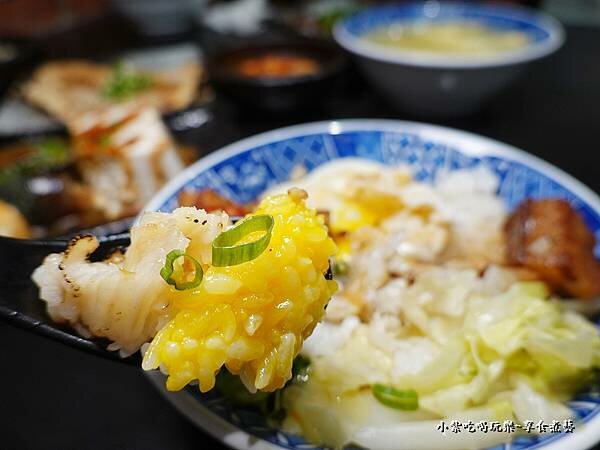  炙燒比目魚滷肉飯-旻哥古早味台中店 (2).jpg