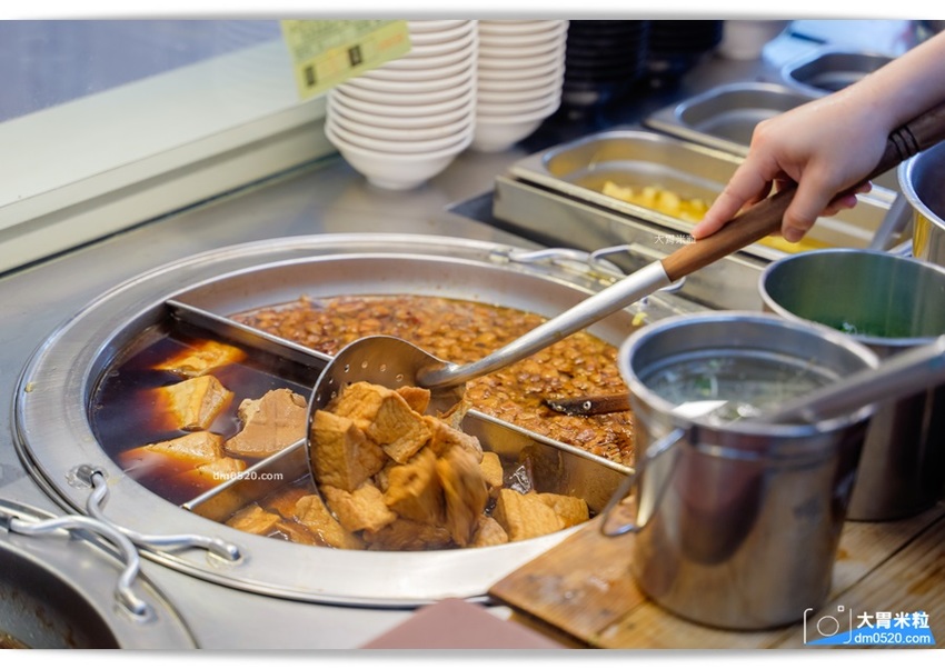 就是呷魯肉飯土城店 就是呷魯肉飯土城店