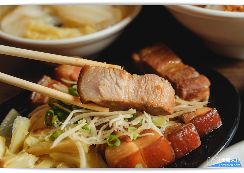 就是呷魯肉飯土城店 就是呷魯肉飯土城店