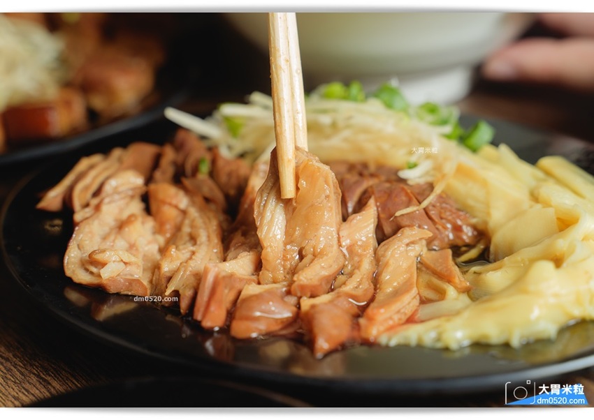 就是呷魯肉飯土城店 就是呷魯肉飯土城店