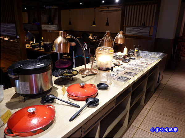 自助吧-赤富士無煙燒肉鍋物吃到飽.jpg