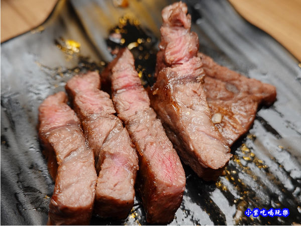 打卡和牛-赤富士無煙燒肉鍋物吃到飽 (2).jpg