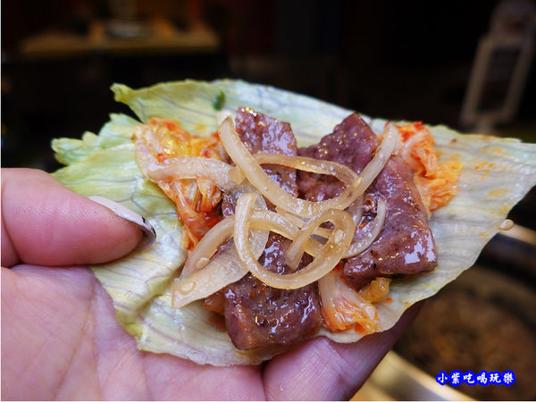 韓泡沙朗牛包菜-赤富士無煙燒肉鍋物吃到飽.jpg
