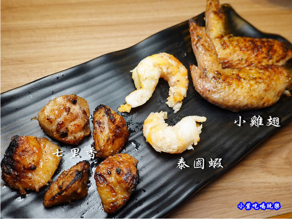 桃園-赤富士無煙燒肉鍋物吃到飽 (1).jpg