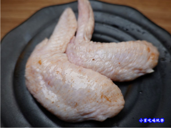 小雞翅-赤富士無煙燒肉鍋物吃到飽.jpg