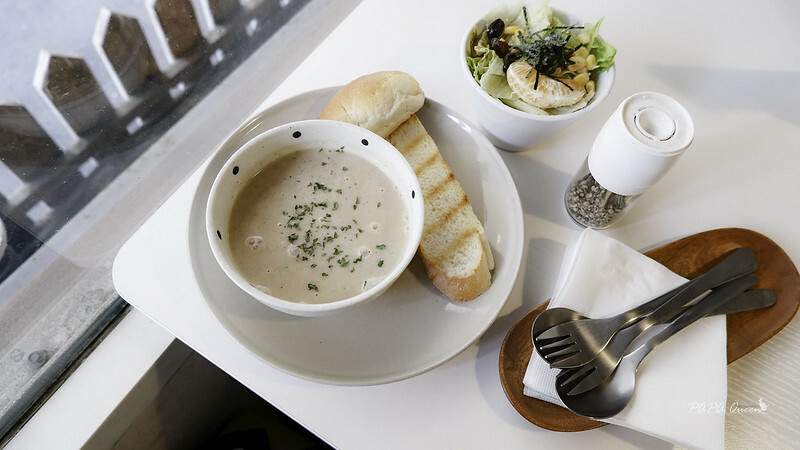 台中素食｜西區  野菜共和國 想來一片純素pizza 或是義大利麵 ，科博館周邊蔬食餐廳