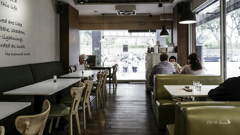 台中素食｜西區  野菜共和國 想來一片純素pizza 或是義大利麵 ，科博館周邊蔬食餐廳