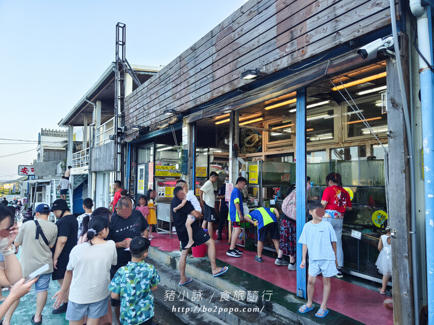 屏東。恆春》後壁湖邱家生魚片。遊墾丁必插旗的百元生魚片