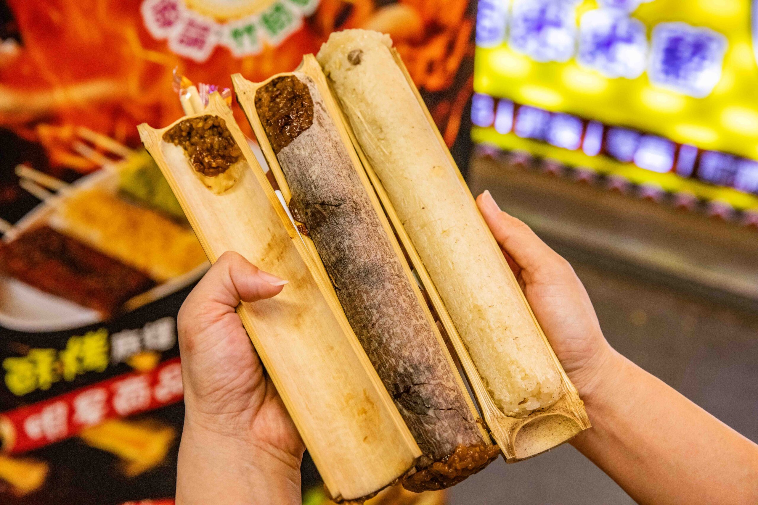 花蓮東大門夜市美食推薦！夜市王總冠軍原香嘟論竹筒飯，黑糖桂圓版必吃。