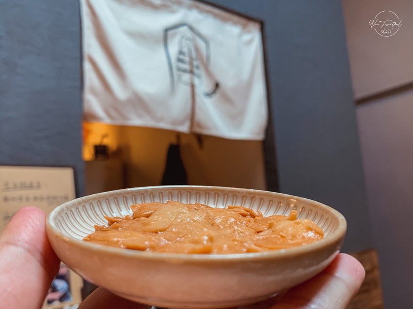 松江南京站隱弄宅咖啡店,隱藏巷弄內120年百年老屋咖啡廳裡延續愛貓的故事,踏尋小島甜點