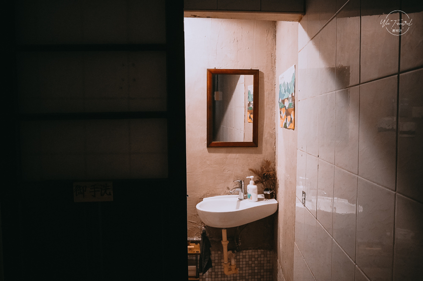 松江南京站隱弄宅咖啡店,隱藏巷弄內120年百年老屋咖啡廳裡延續愛貓的故事,踏尋小島甜點