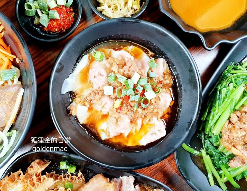 洪師傅川味麵食館_狐狸金的日常_200719_4.jpg