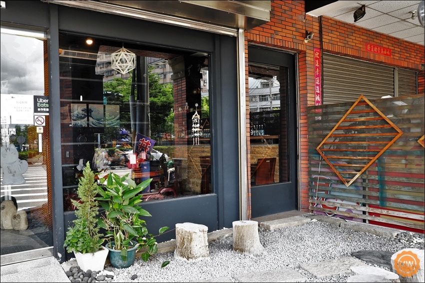 台中太平平價日式料理推薦：泉香和風食堂 美味的丼飯只要$79元起