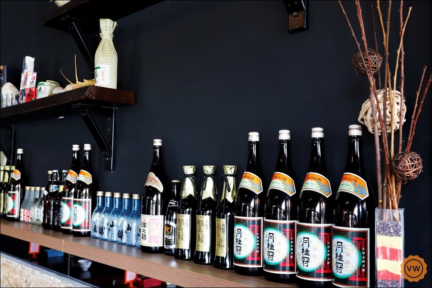 台中太平平價日式料理推薦：泉香和風食堂 美味的丼飯只要$79元起