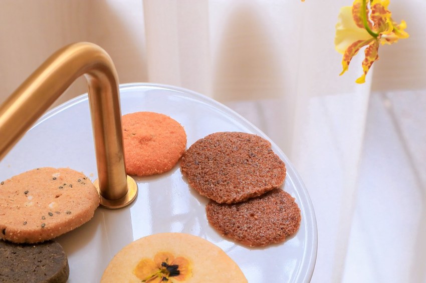 2020-08-05-11-01-43-104