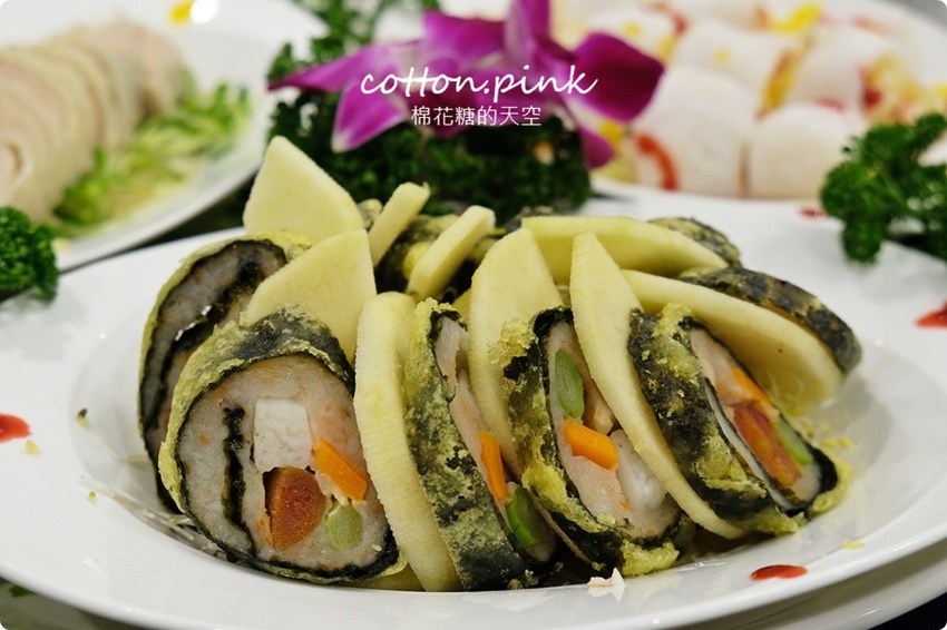 台中婚宴會館多一家！就在火車站旁～天圓地方儷軒會館大小廳都有，一桌也能坐優雅包廂